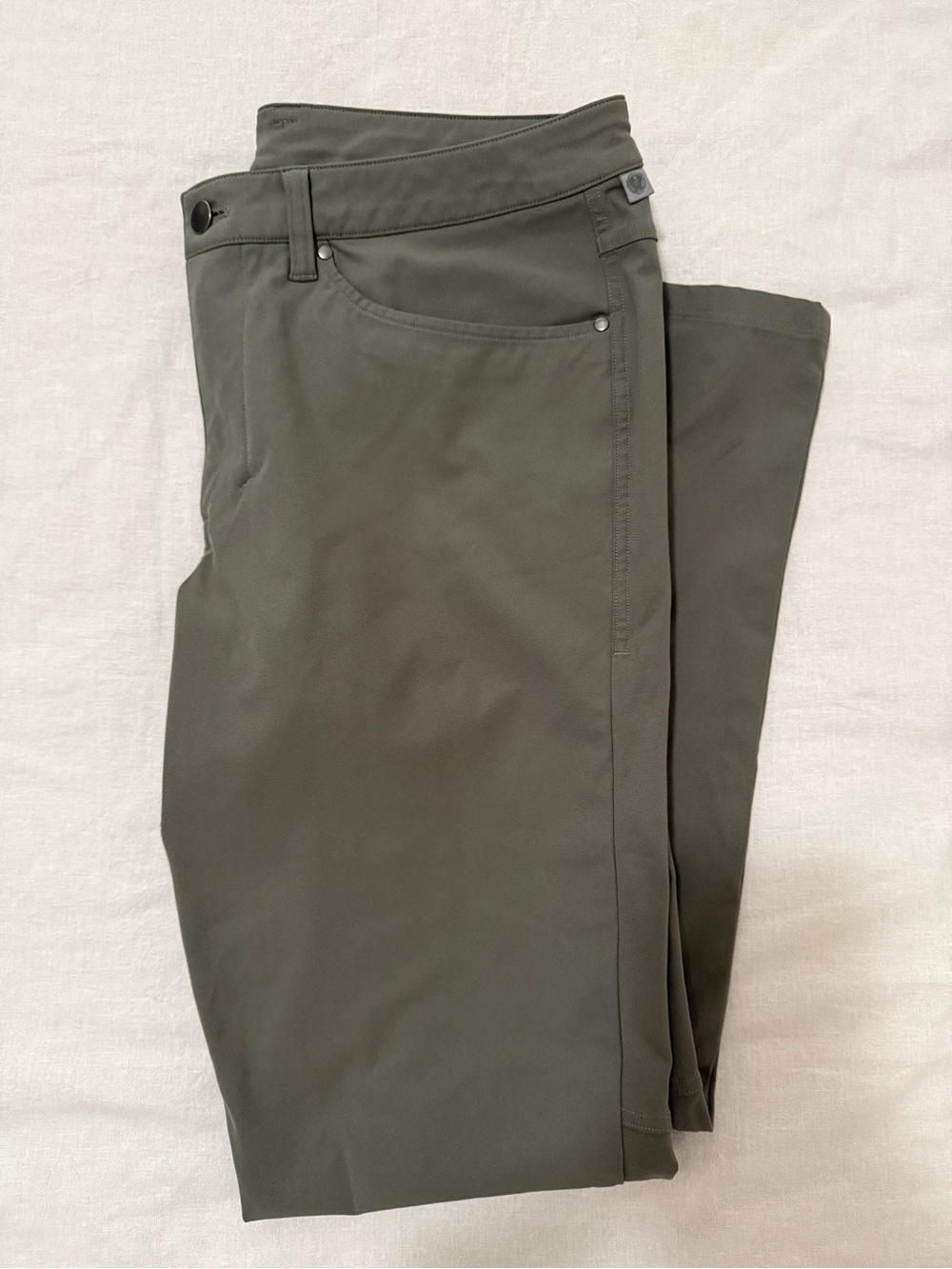 Men’s Lululemon ABC Slim Pant